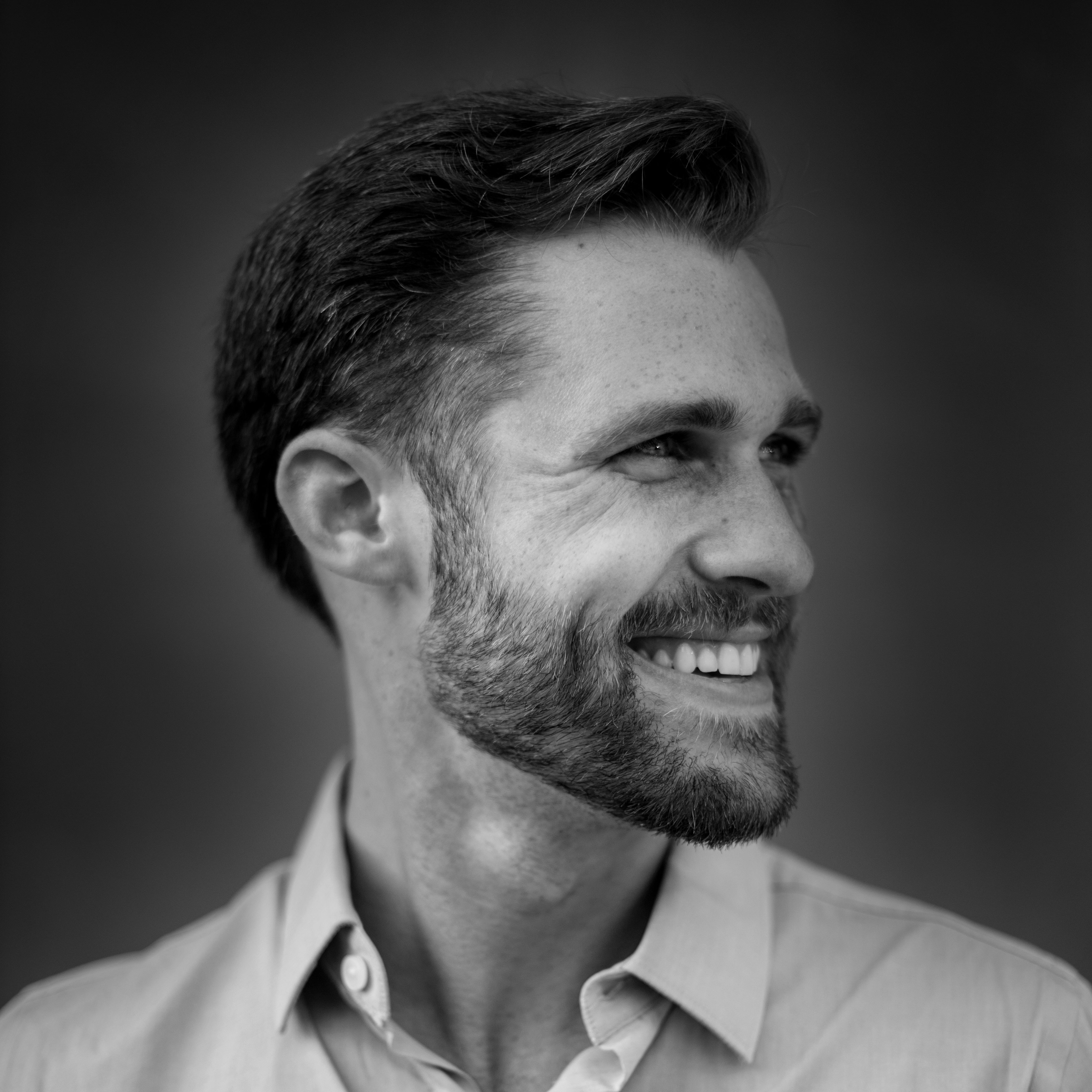 henry_PROFILE_04B_BW